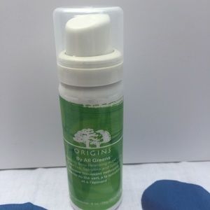 NWOT: ORIGINS - By All Greens Foaming Mask